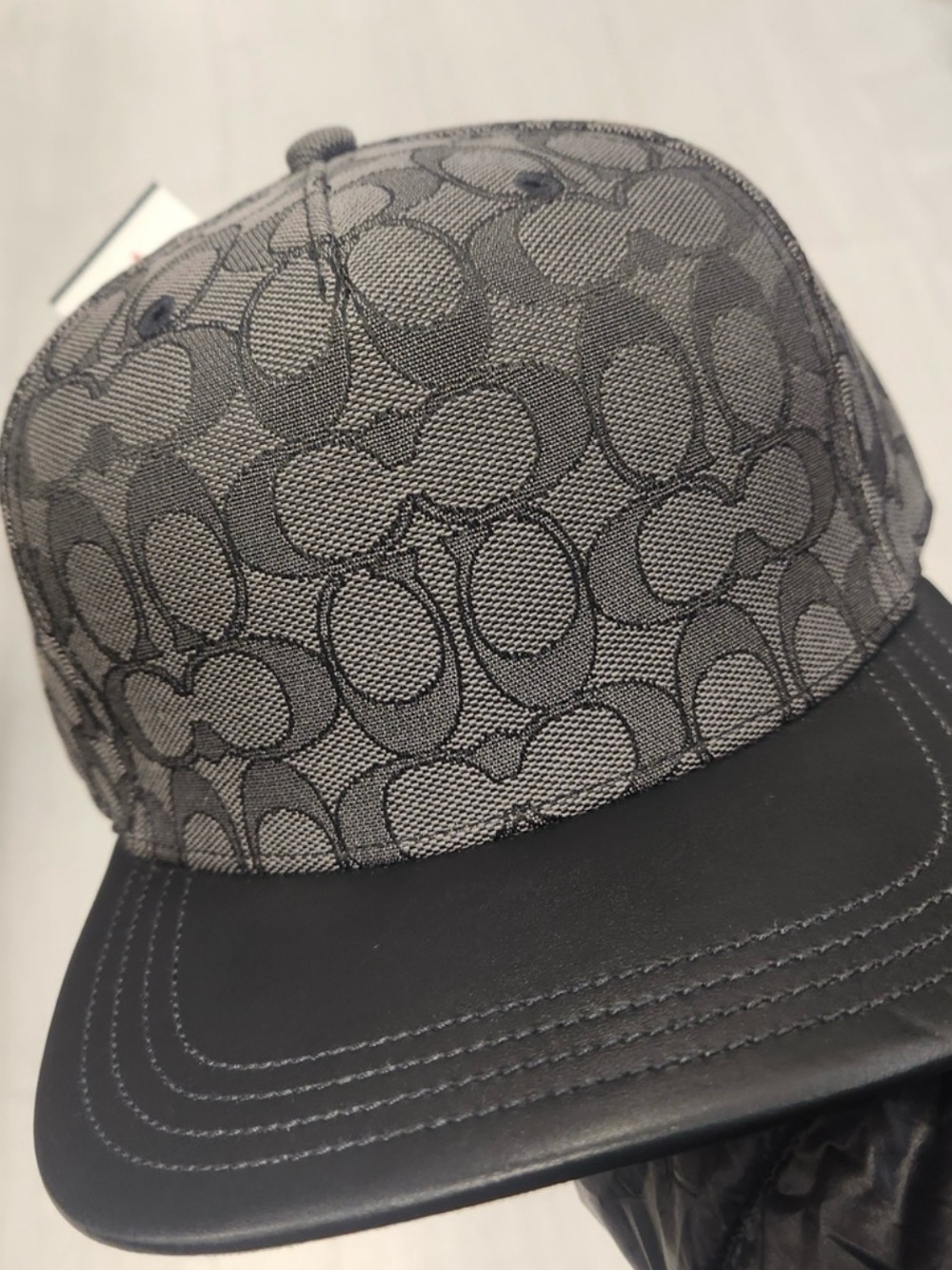 Coach Men’s Gray Signature Snapback Hat - Picture 4 of 4